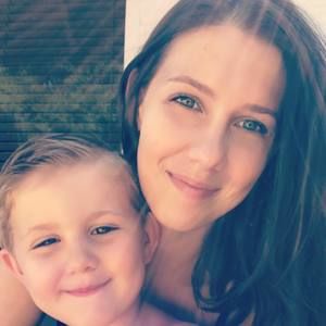 Meet your Posher, Renee